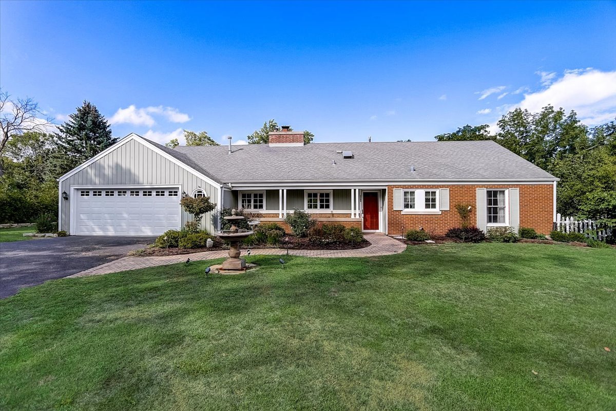 1705 West Roosevelt Road Wheaton, IL 60187 - Photo 1 of 33