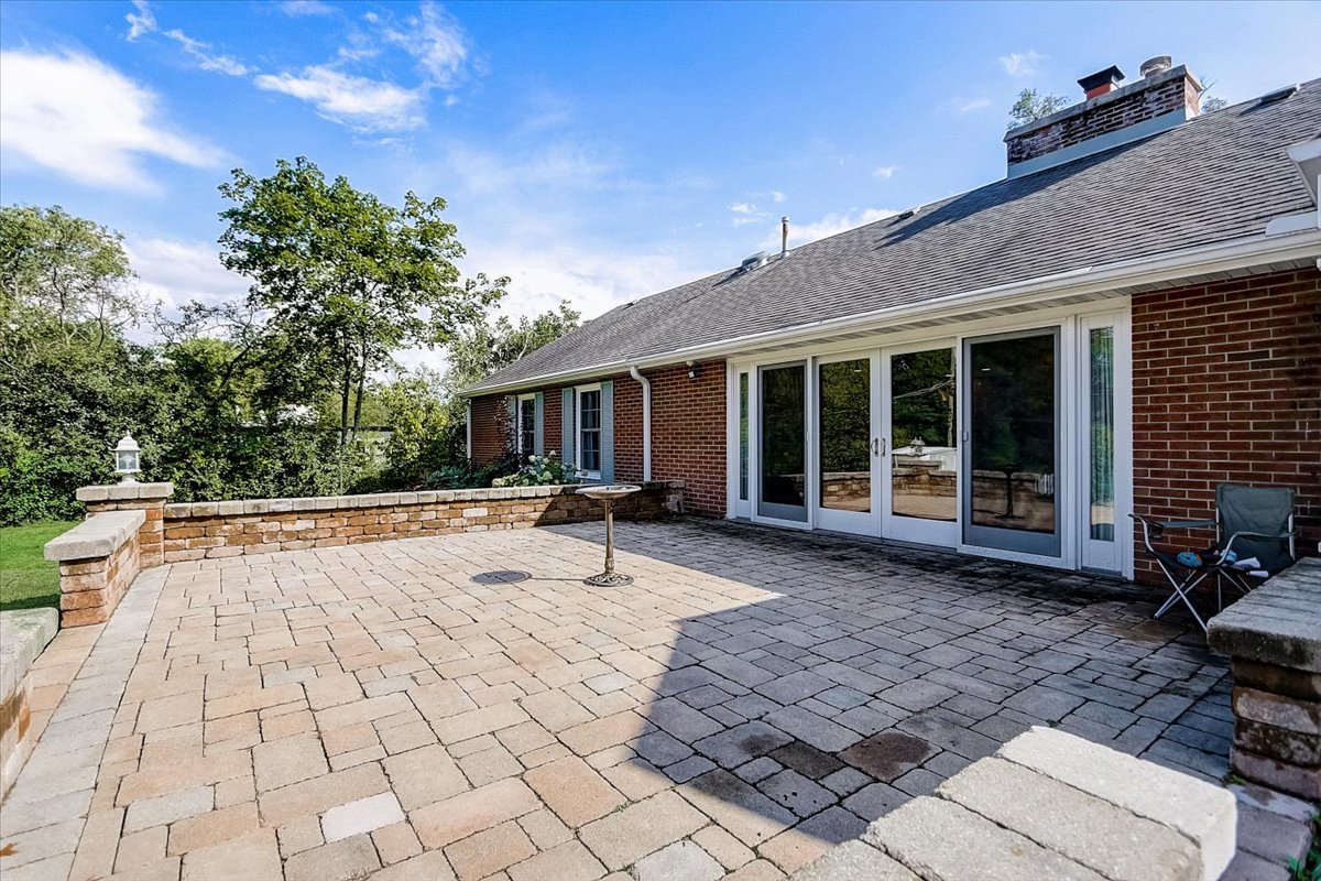 1705 West Roosevelt Road Wheaton, IL 60187 - Photo 25 of 33