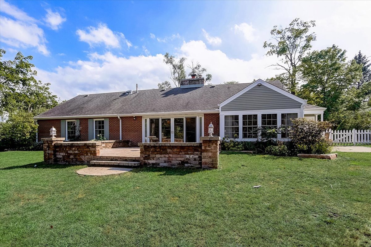 1705 West Roosevelt Road Wheaton, IL 60187 - Photo 27 of 33