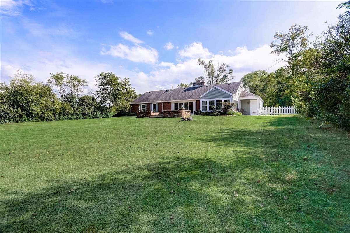 1705 West Roosevelt Road Wheaton, IL 60187 - Photo 30 of 33