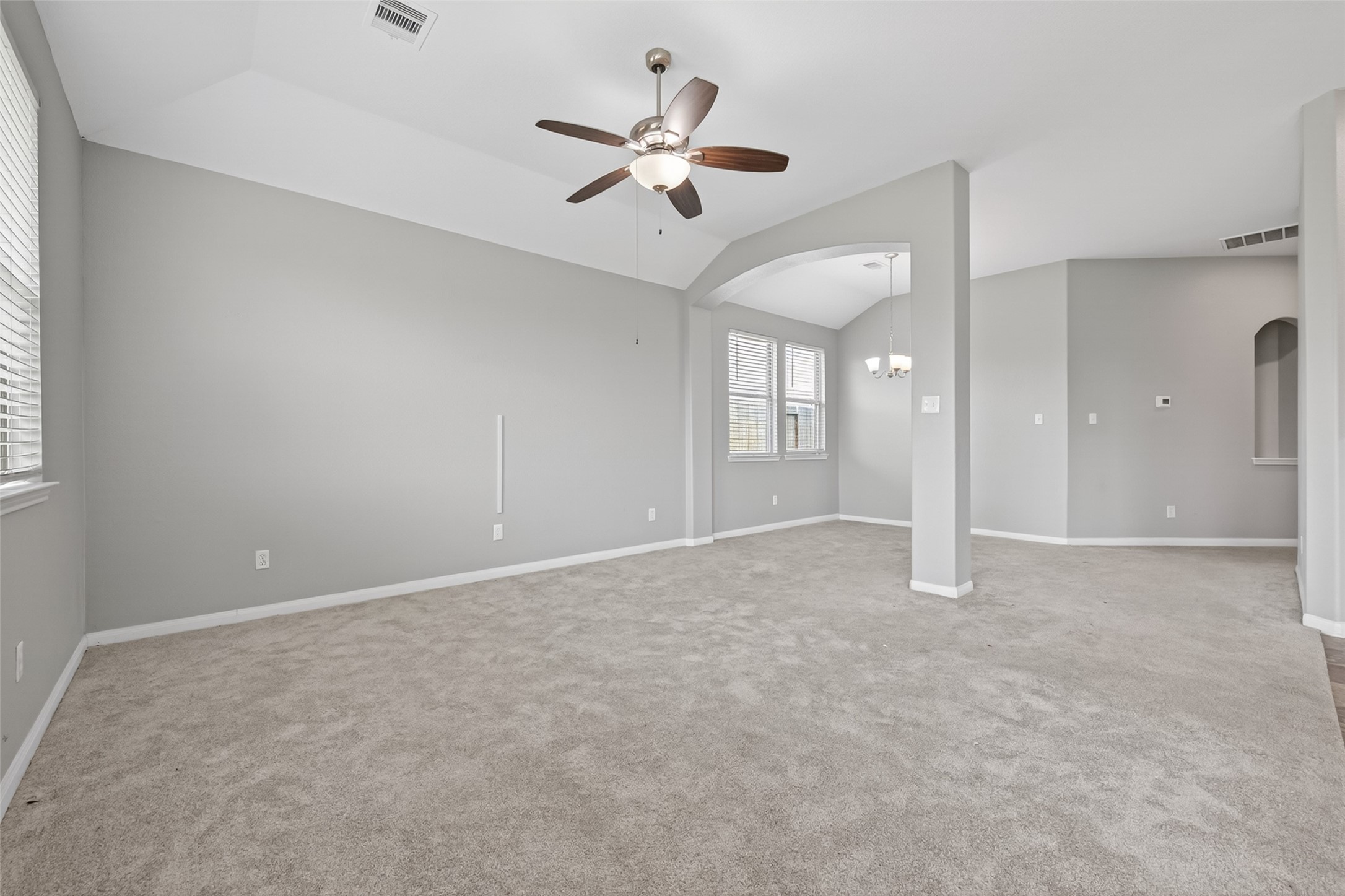 13922 Katlin Road Conroe, TX 77306 - Photo 16 of 42