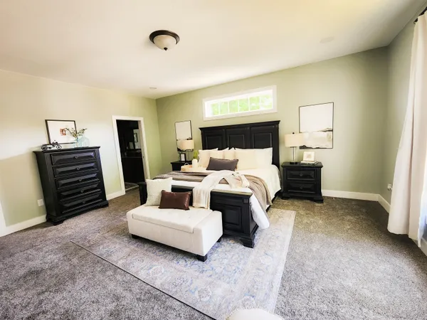 $299,900 | 237 Glei Court, Hillsdale, MI 49242