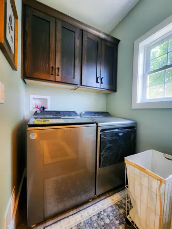 $299,900 | 237 Glei Court, Hillsdale, MI 49242