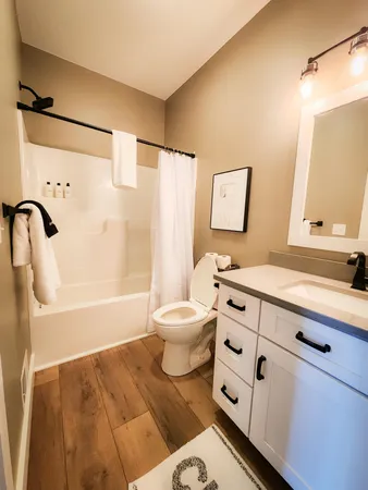 $299,900 | 237 Glei Court, Hillsdale, MI 49242