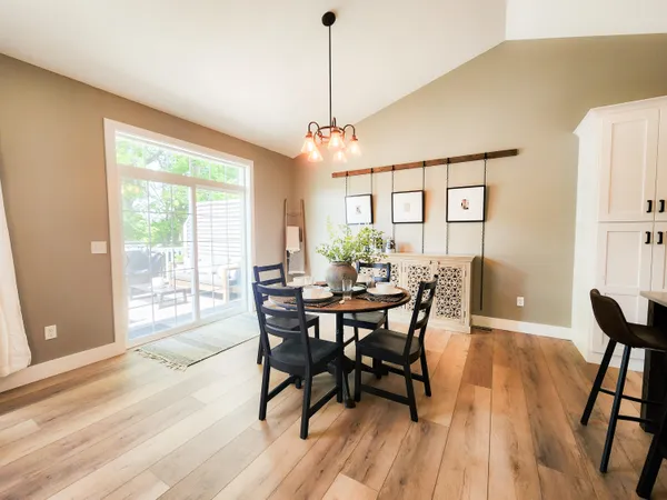 $299,900 | 237 Glei Court, Hillsdale, MI 49242