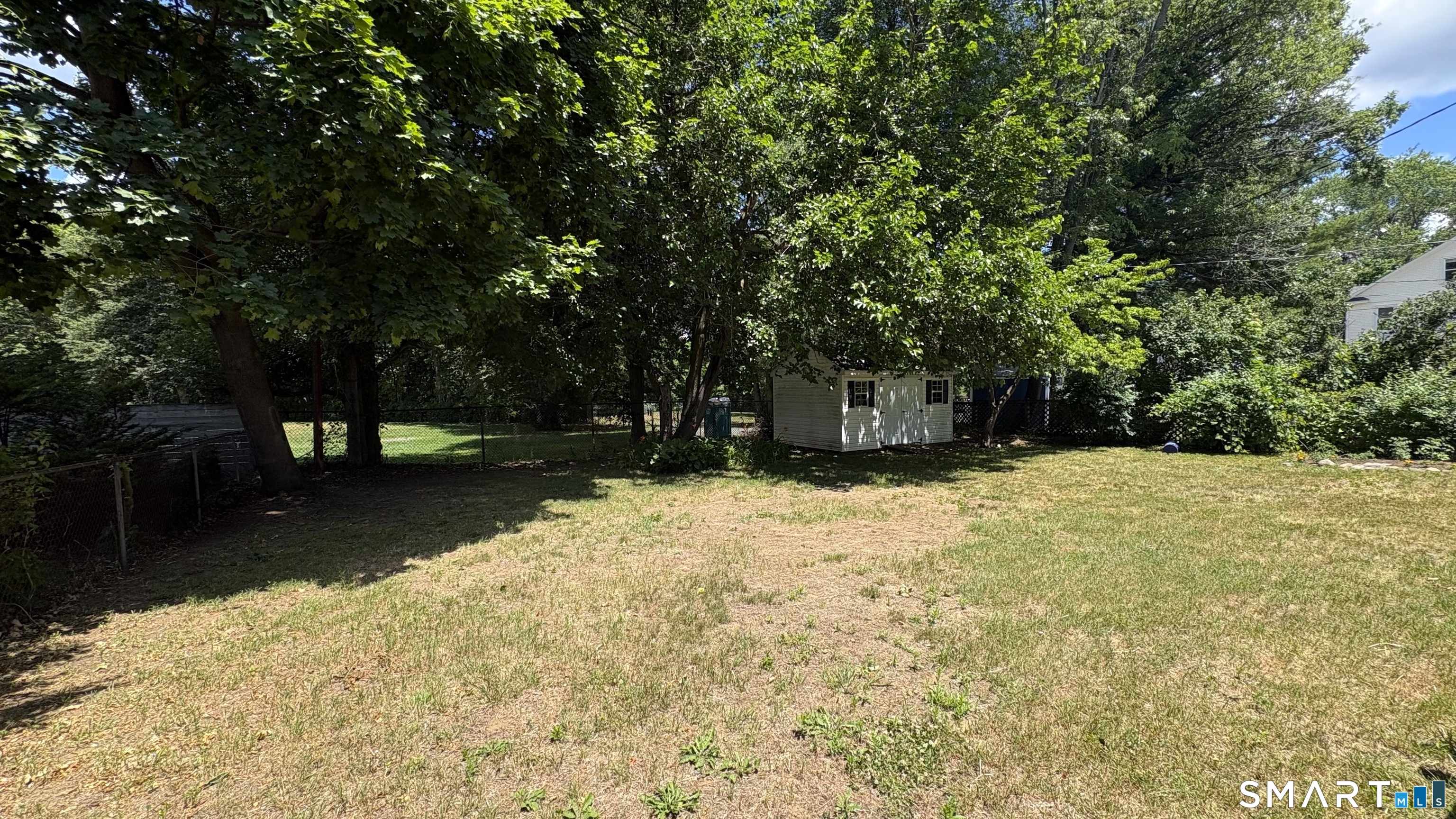 6 Lafayette Street Enfield, CT 06082 - Photo 32 of 39