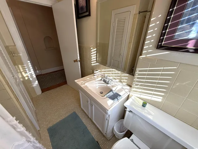 $319,999 | 116 South 2nd Avenue, Lake City, SC 29560