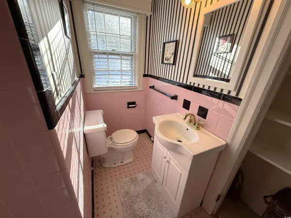 $299,000 | 116 South 2nd Avenue, Lake City, SC 29560