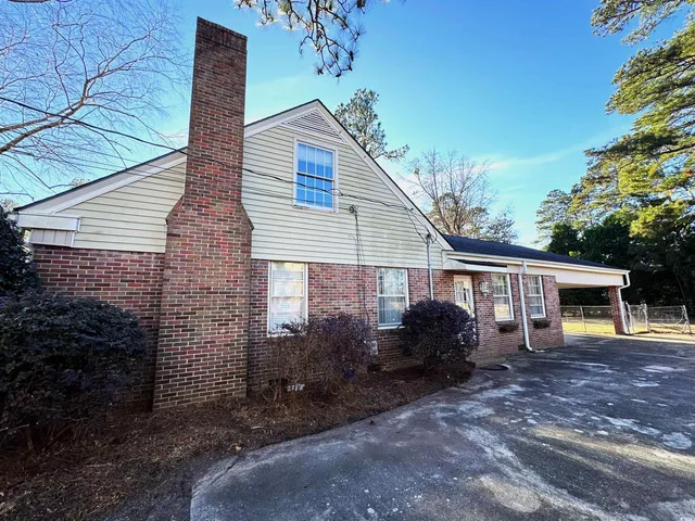 $319,999 | 116 South 2nd Avenue, Lake City, SC 29560