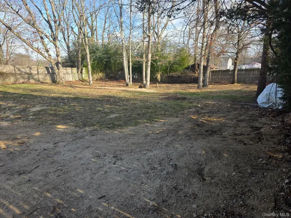 $690,000 | 340 Half Mile Road, Central Islip, NY 11722
