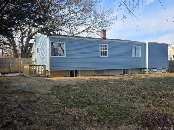$690,000 | 340 Half Mile Road, Central Islip, NY 11722
