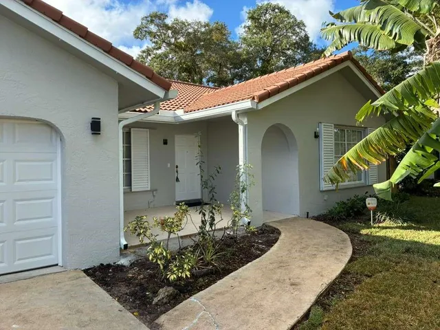 $5,500 | 7104 Northwest 38th Manor, Coral Springs, FL 33065