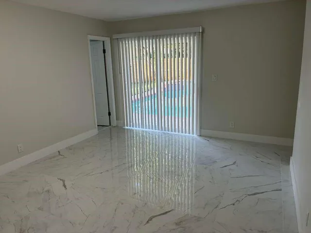 $5,500 | 7104 Northwest 38th Manor, Coral Springs, FL 33065