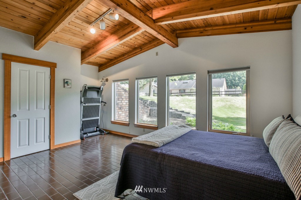 8360 Double Ditch Road Lynden, WA 98264 - Photo 16 of 25 Gallery Image 16