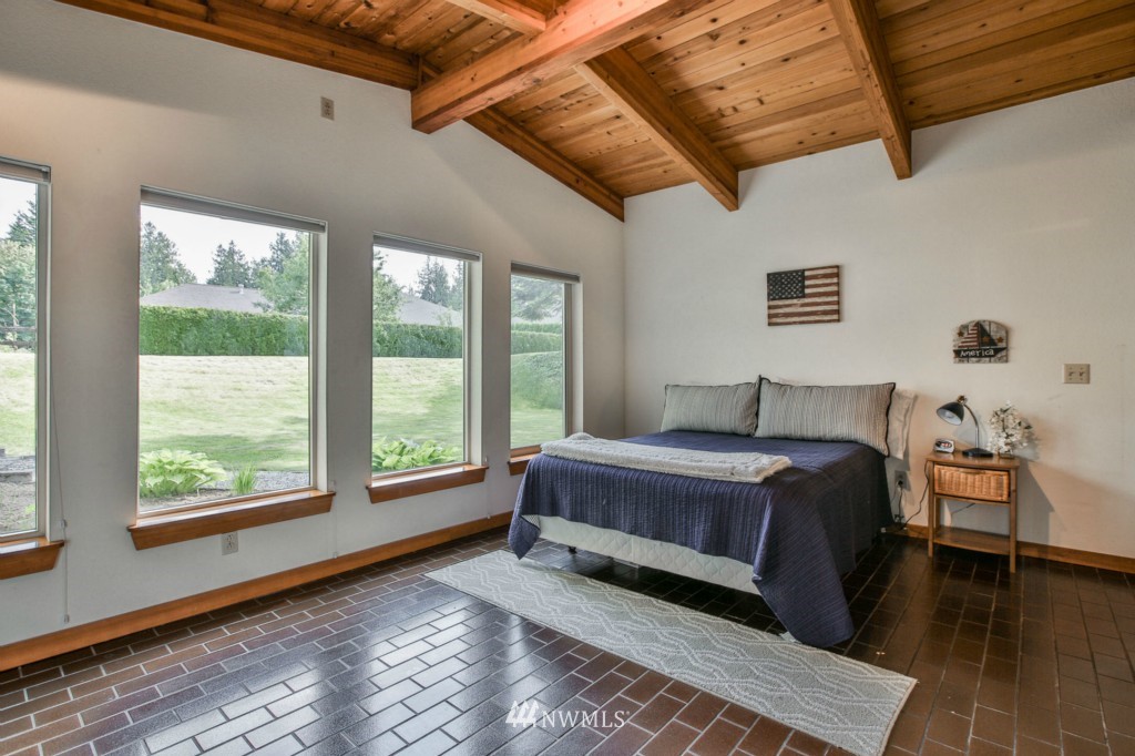 8360 Double Ditch Road Lynden, WA 98264 - Photo 17 of 25 Gallery Image 17