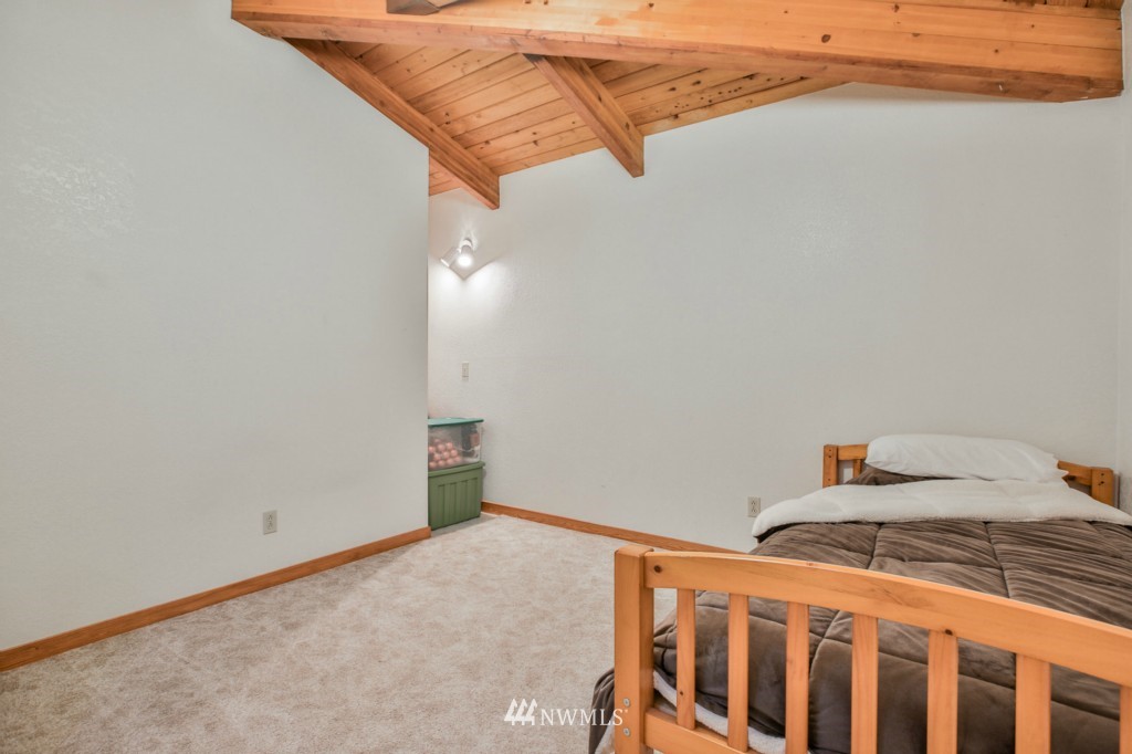 8360 Double Ditch Road Lynden, WA 98264 - Photo 19 of 25 Gallery Image 19