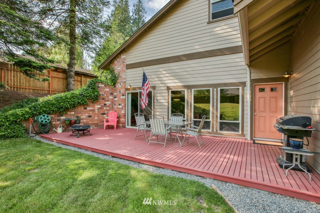 8360 Double Ditch Road Lynden, WA 98264 - Photo 3 of 25 Gallery Image 3