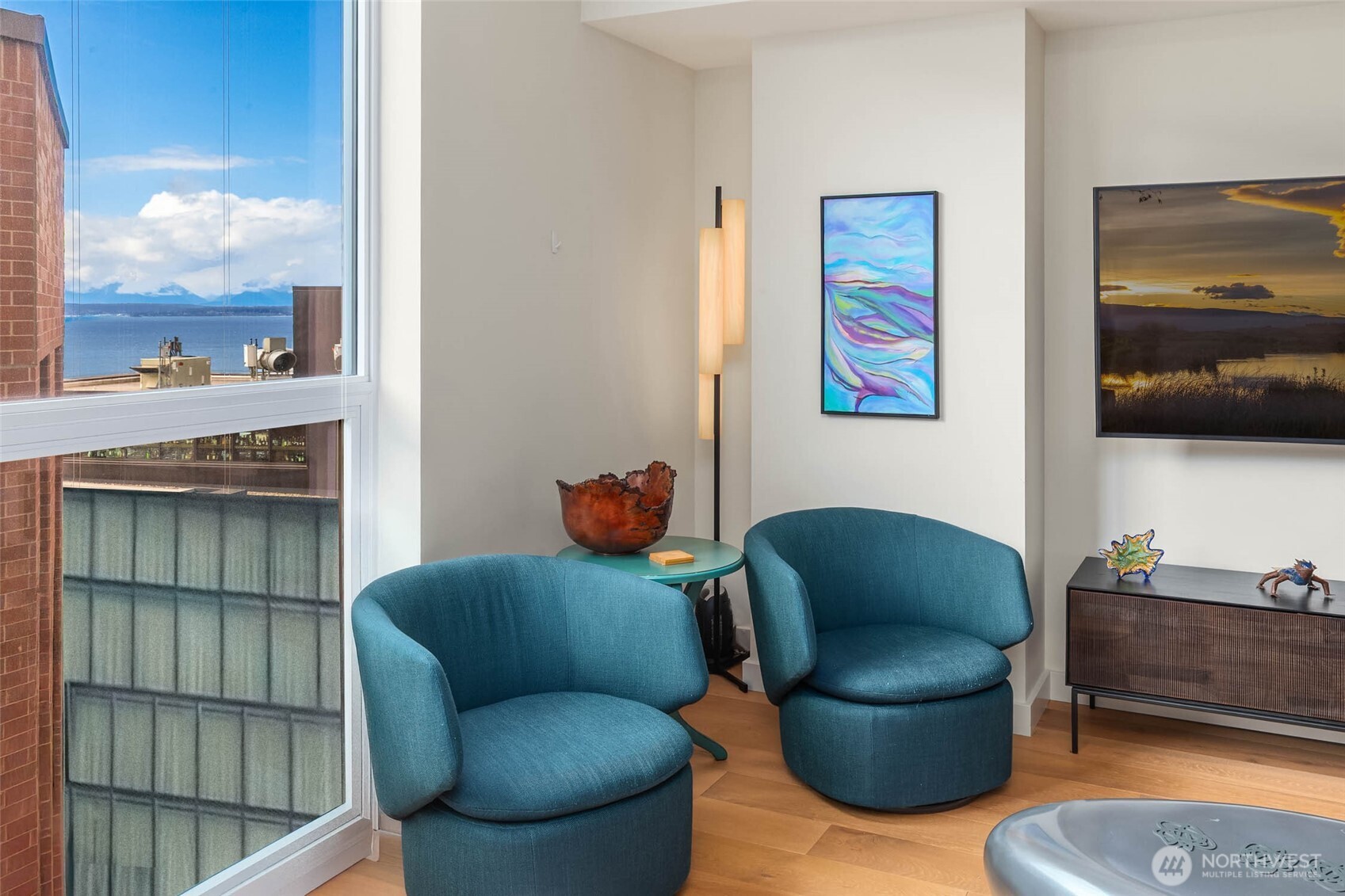 121 Stewart Street, Unit 1406 Seattle, WA 98101 - Photo 4 of 33