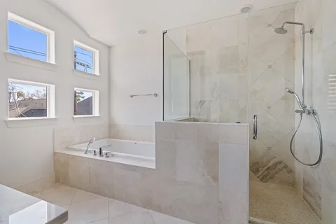 $829,000 | 1314 Hunters Meadow Lane, Houston, TX 77055