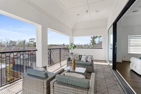 $829,000 | 1314 Hunters Meadow Lane, Houston, TX 77055