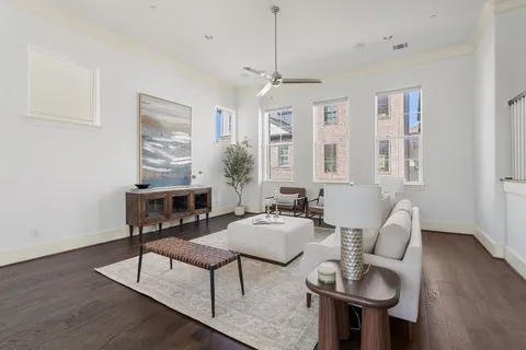 $829,000 | 1314 Hunters Meadow Lane, Houston, TX 77055