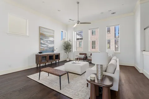 $829,000 | 1314 Hunters Meadow Lane, Houston, TX 77055