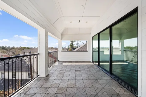 $829,000 | 1314 Hunters Meadow Lane, Houston, TX 77055