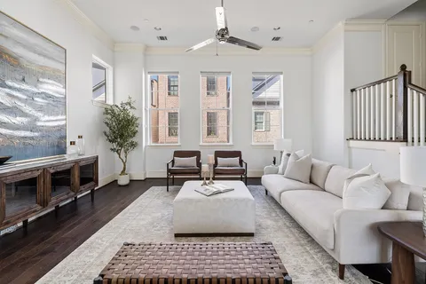 $829,000 | 1314 Hunters Meadow Lane, Houston, TX 77055