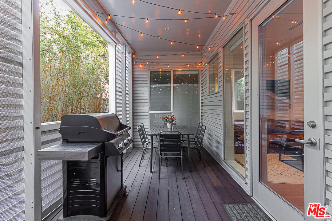 1030 North Kings Road, Unit 104 West Hollywood, CA 90069 - Photo 16 of 23