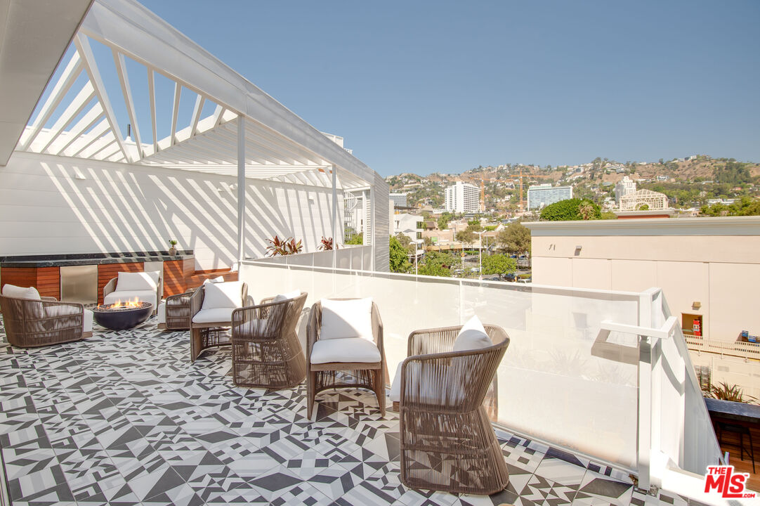 1030 North Kings Road, Unit 104 West Hollywood, CA 90069 - Photo 20 of 23