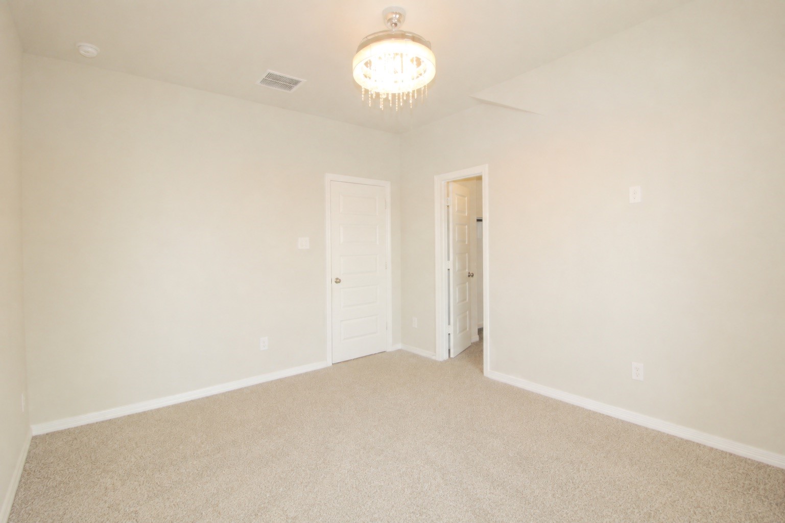 1019 Fresh Spring Road Richmond, TX 77406 - Photo 20 of 36 Second bedroom