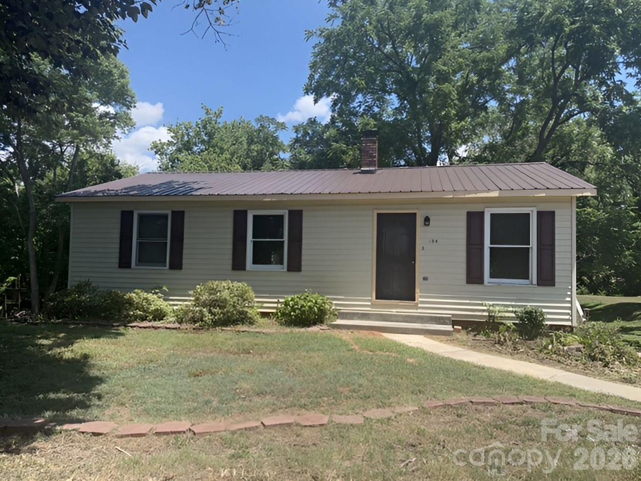 104 Whitley Road Morganton, NC 28655 - Photo 2 of 12 Gallery Image 2