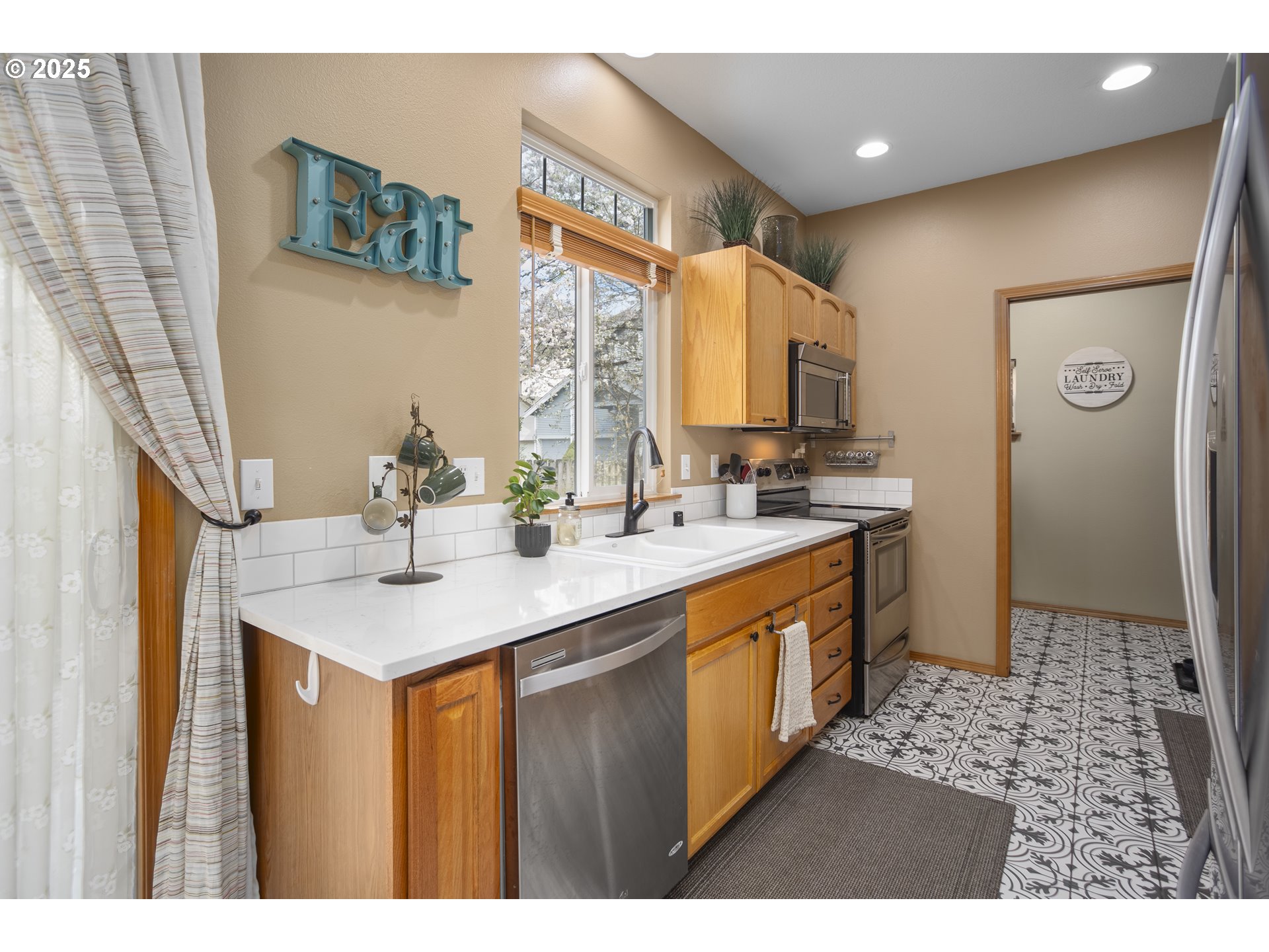 3203 Southeast 196th Avenue Camas, WA 98607 - Photo 11 of 31