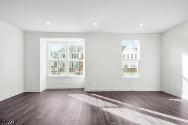 $3,800 | 7 Peckwell Street, Budd Lake, NJ 07828