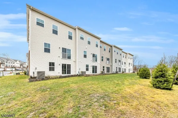 $3,800 | 7 Peckwell Street, Budd Lake, NJ 07828