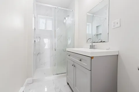 $820,000 | 19-21 Henchman Street, Worcester, MA 01605