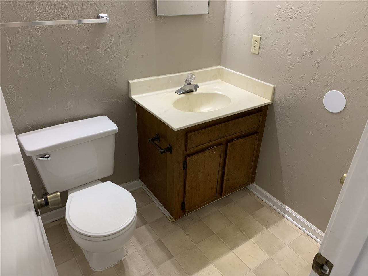 1159 Ocala Road Tallahassee, FL 32304 - Photo 14 of 22