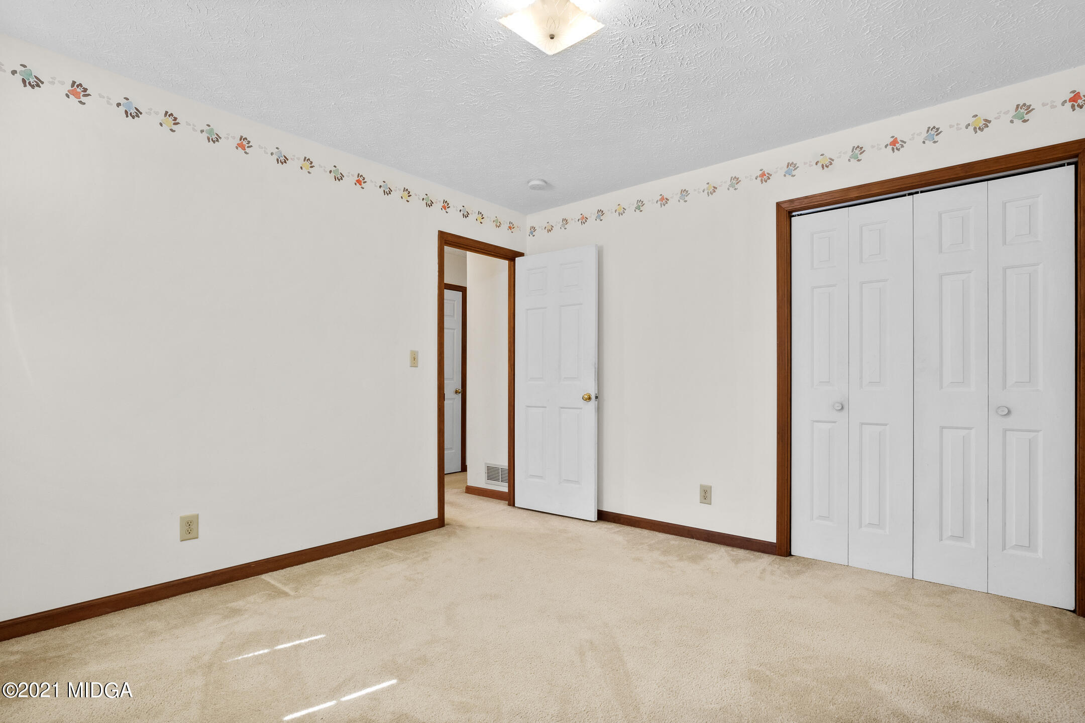 318 Oak Road Jenkinsburg, GA 30234 - Photo 22 of 34 DSC00019