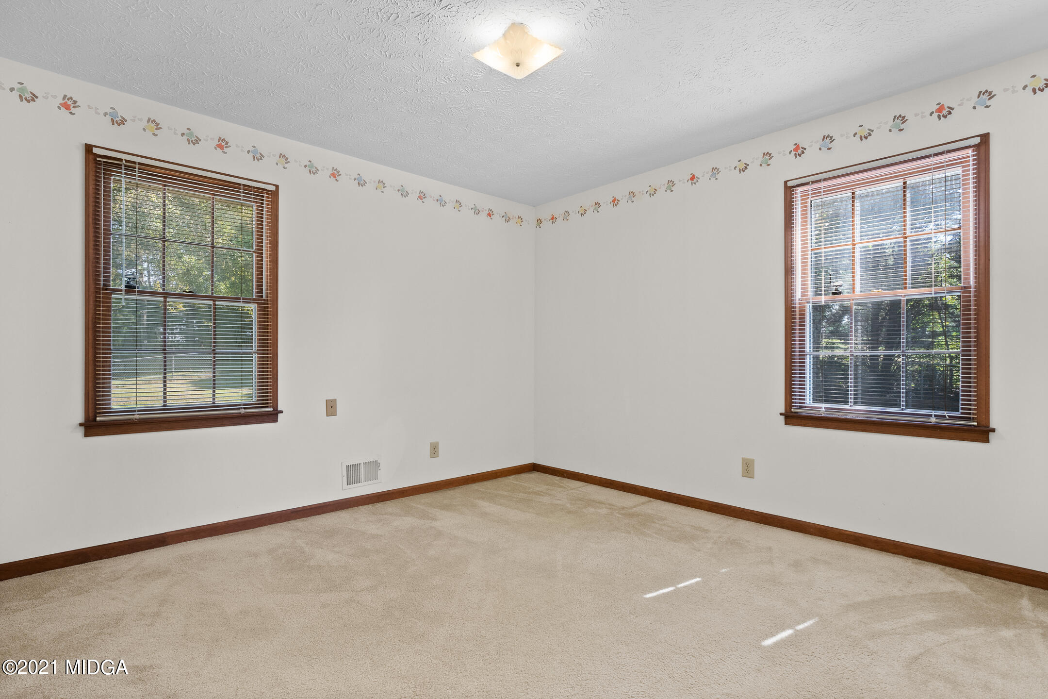 318 Oak Road Jenkinsburg, GA 30234 - Photo 23 of 34 DSC00015