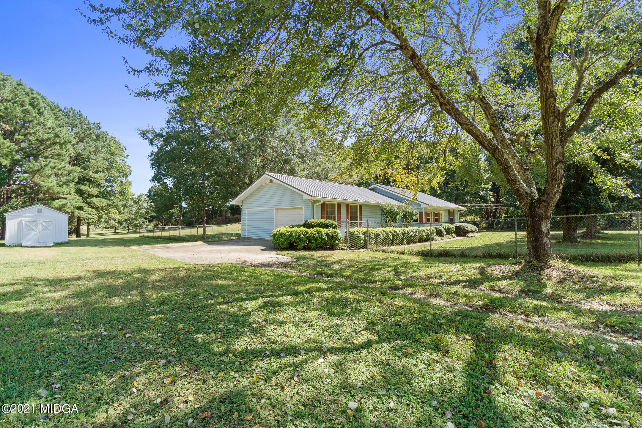 318 Oak Road Jenkinsburg, GA 30234 - Photo 27 of 34 DSC02634