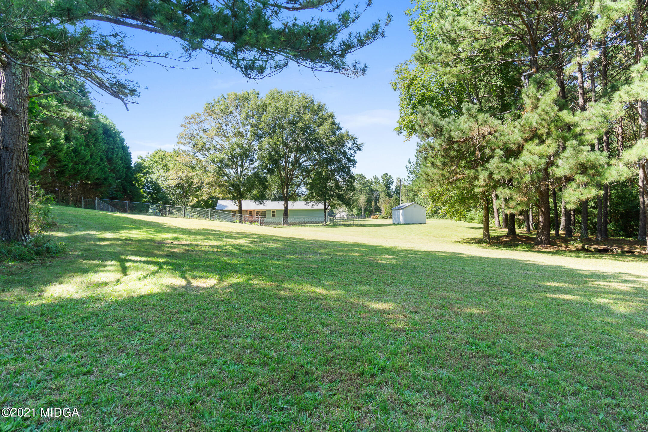 318 Oak Road Jenkinsburg, GA 30234 - Photo 30 of 34 DSC02640
