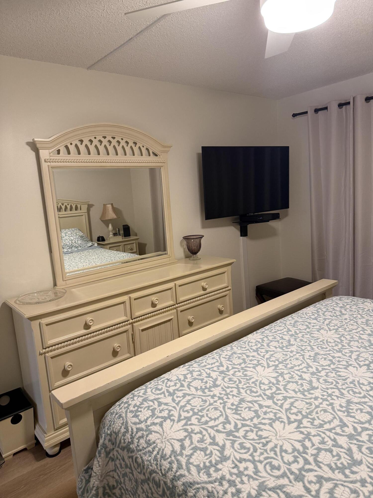 3037 Cornwall East Boca Raton, FL 33434 - Photo 11 of 17 IMG_5300