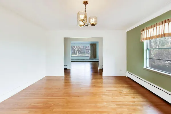 $5,000 | 545 Thatcher Avenue, River Forest, IL 60305