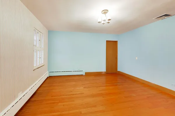 $5,000 | 545 Thatcher Avenue, River Forest, IL 60305