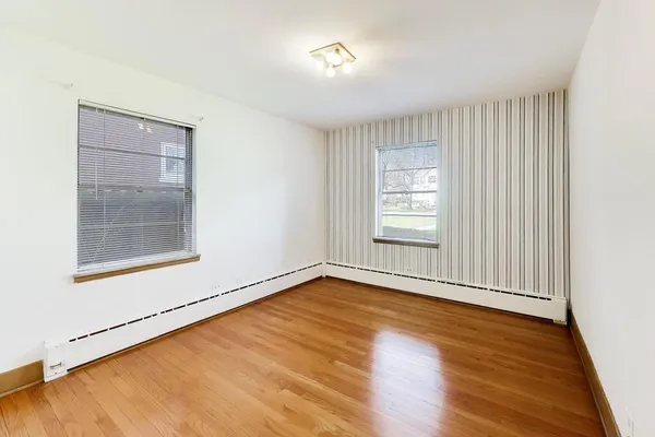 $5,000 | 545 Thatcher Avenue, River Forest, IL 60305