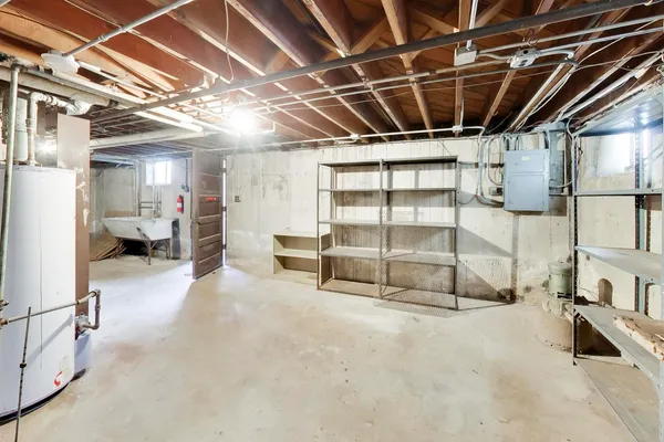 $5,000 | 545 Thatcher Avenue, River Forest, IL 60305