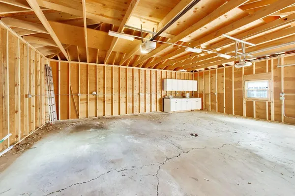 $5,000 | 545 Thatcher Avenue, River Forest, IL 60305