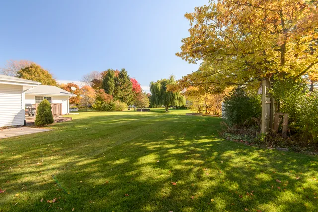 $435,000 | W163N10968 Briarcliff Court, Germantown, WI 53022