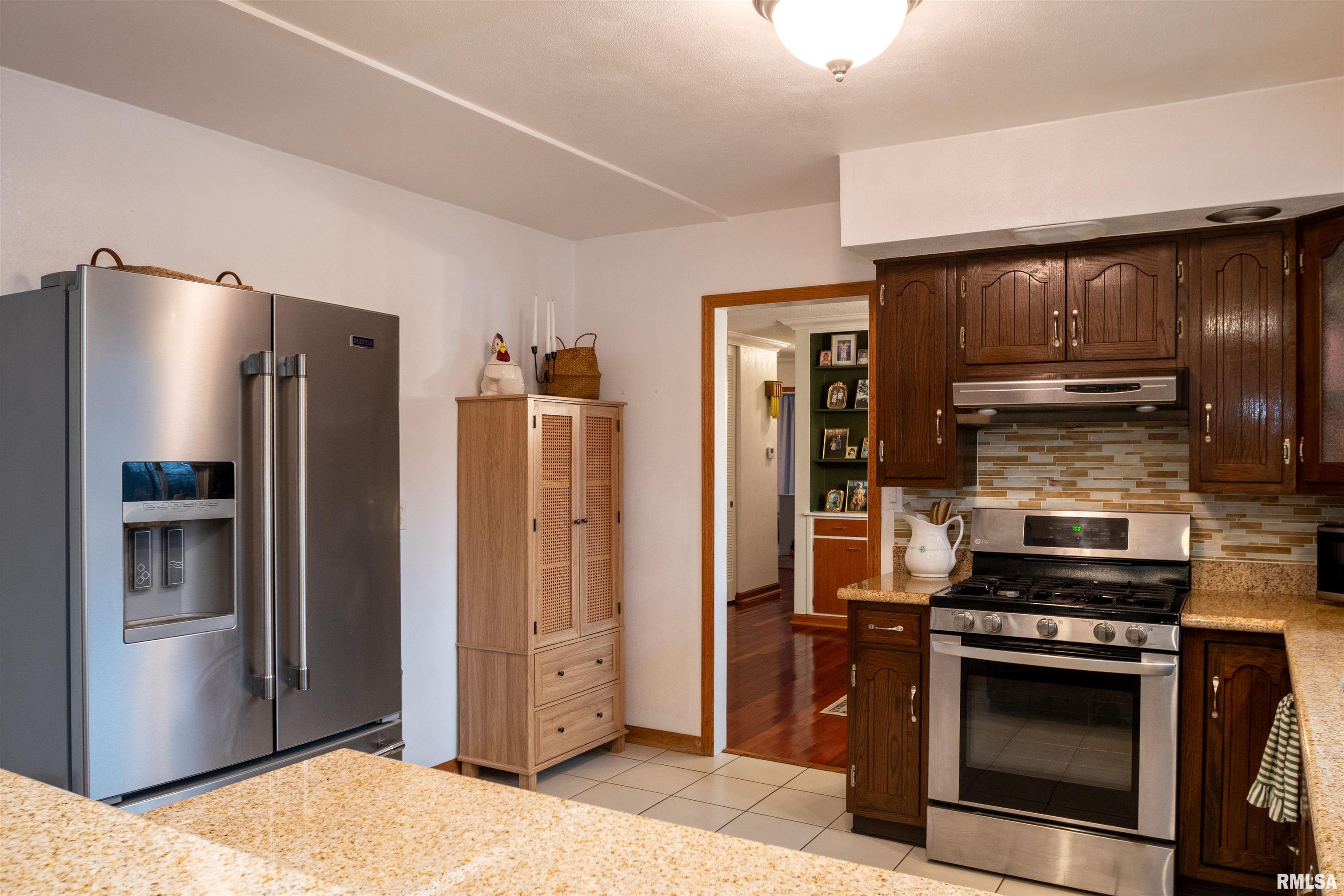 317 Longbow Drive Peoria, IL 61604 - Photo 19 of 52