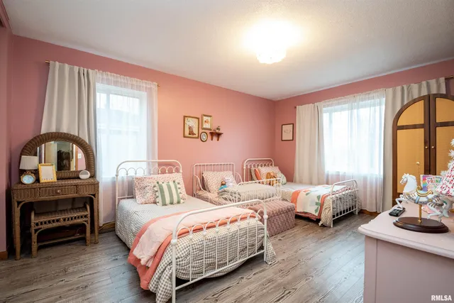 $214,000 | 317 Longbow Drive, Peoria, IL 61604